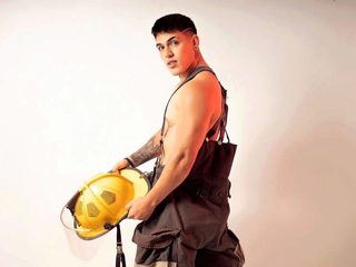 Austin Rayne