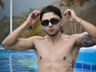 Ethan Muller