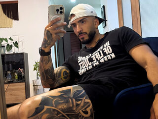 Simon Trujillo