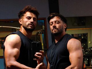 Alexander Jaz &amp; Santi Foster