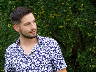 Leon Vane