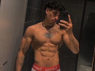 Brayls Dwayne