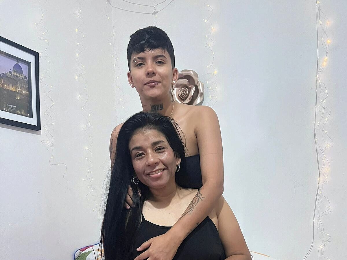 Angelina Browns &amp; Dakota Smitf