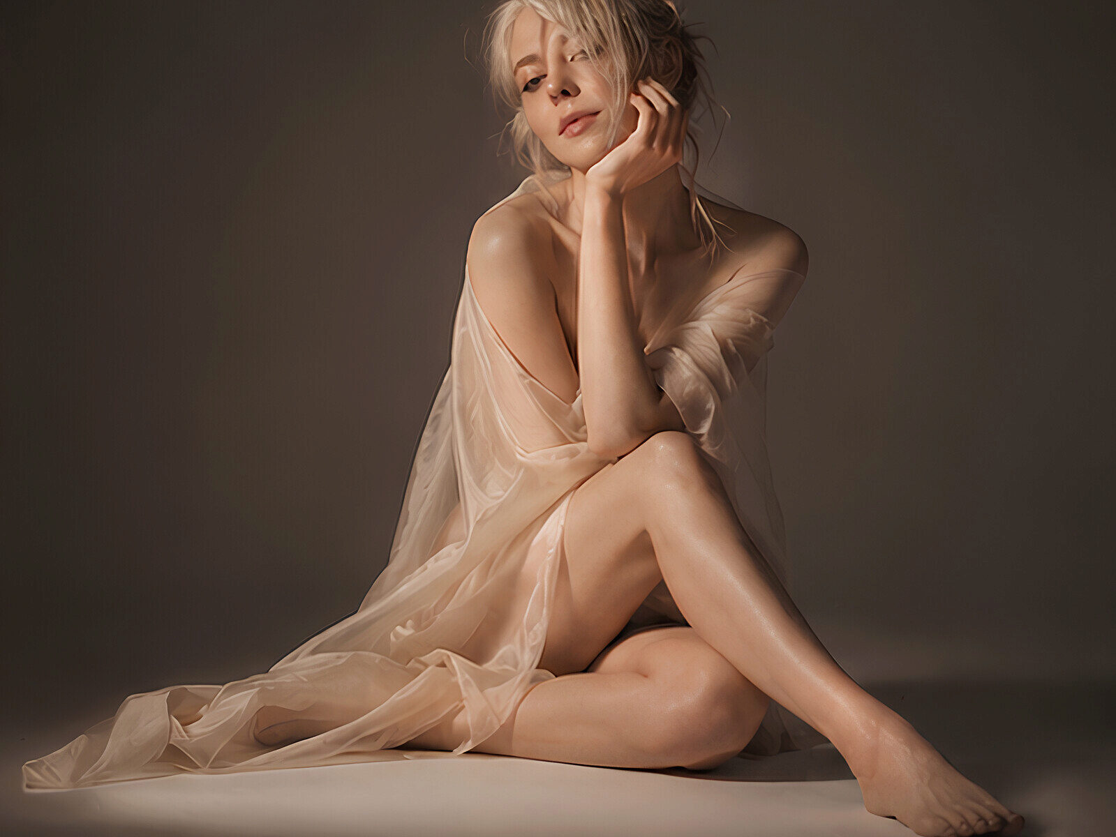 Lora Luxs