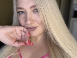 -Sonya699-