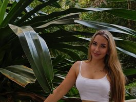 AriaBeauty