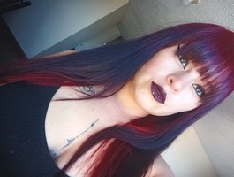 Valerydirty-dark