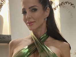 FeliciaHardon1