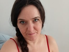 Angela100