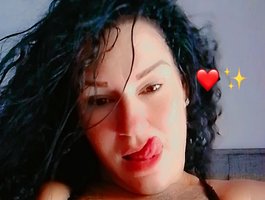 Alaya-hot1