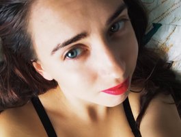 EmilyHot