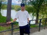 Adams_pitter
