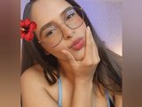 Anniee_Gray
