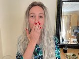 Carrie_Anne