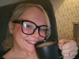 Peachy_English_Blond