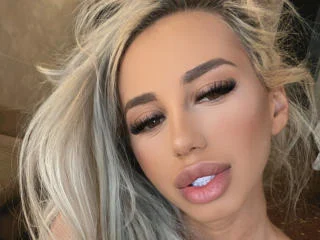 LisaaKiraa