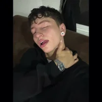 ARON_LUXX
