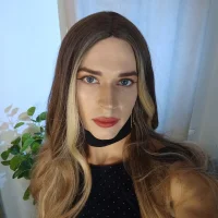 Anna_inHear