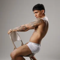 muscle_boyhorny