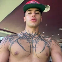 Adam_hot8