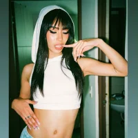 Victoria_Bigcock