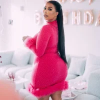 CurvyDesire1