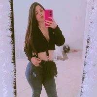 lucia_henao_