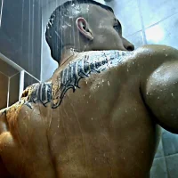 Angelo_Varek