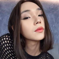 lona_li