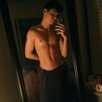 man8382