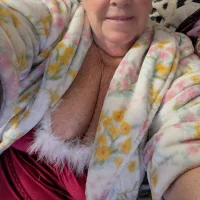 Playful_MILF_Demi