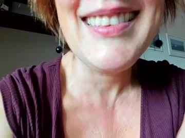 I'm Ann - Usually I'm online on weekdays in the morning (Riga Time Zone)