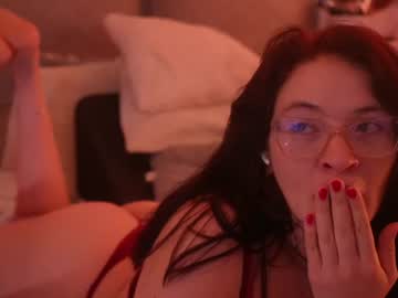 O F https://onlyfans.com/soyanah