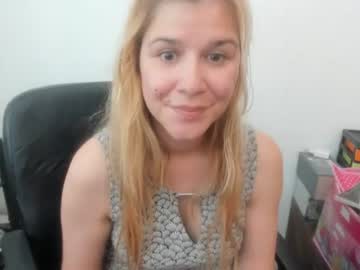 Mia