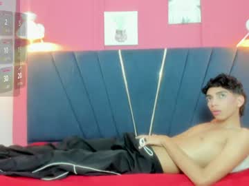 ero_boy40
