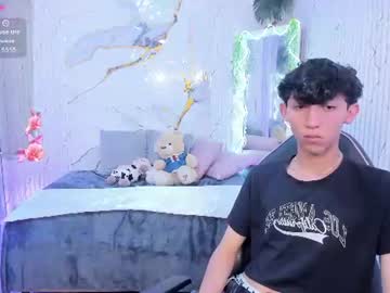 ethann_tay1