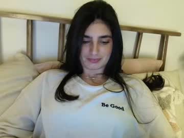 hollyshit_