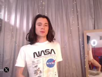 Hey i'm Jaxxxon check my info : 👽  instagram.com/jaxonvox/    Read my biography  ⬇⬇⬇⬇