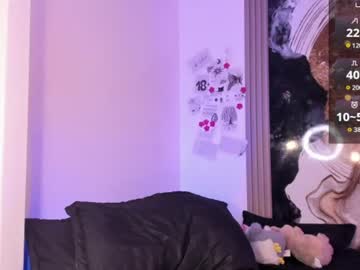 Alex💙  (Please help me with your thumbs up it's importan)