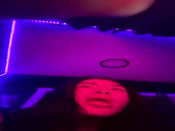 peachezncream666